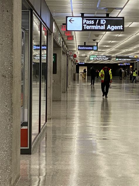 DULLES AIRPORT PASS & ID OFFICE - Dulles VA - Hours, Directions