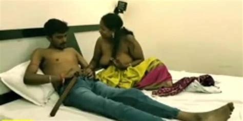 Horny Chachi Ki Khub Chudai Kari Step Brother Ne Tnaflix