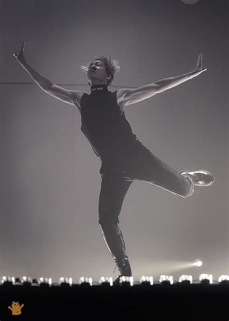 EXO Kai's Sudden Muscular Transformation Shocks Fans