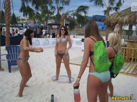 Hot Bikini Babes Spring Break On The Beach