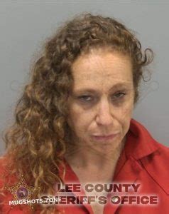 HOCHBERG STACI LYNN 03/20/2025 - Lee County Mugshots Zone
