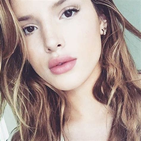 Exclusive Bella Thorne Teaches Us Her 1 Makeup Secret