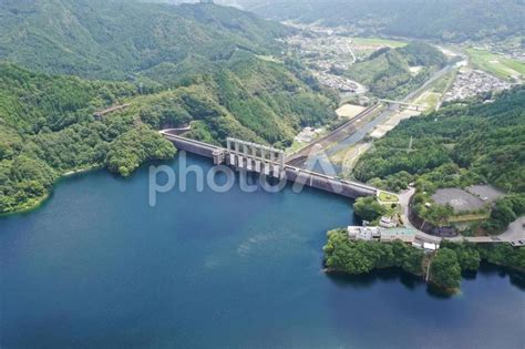 高知県本山町・土佐町 早明浦ダムの風景 No 24214544｜写真素材なら「写真ac」無料（フリー）ダウンロードok