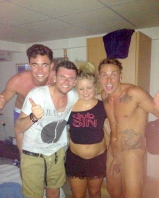 Random Cfnm Porn Pictures Xxx Photos Sex Images Pictoa