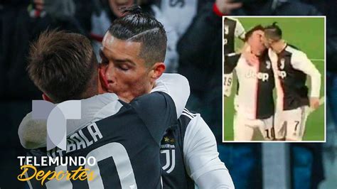 El Beso De Cristiano Y Dybala Celebrando Un Gol De La Juventus