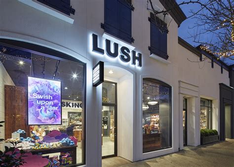 Lush Cosmetics Randh Construction