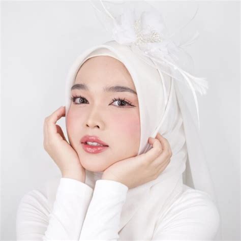 Hot Sexy Zakirah Zainal Bikini Pics