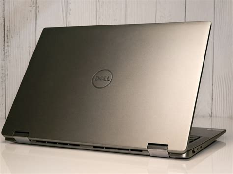 Dell Latitude 7450 2-in-1 Laptop Review: Versatile business convertible ...