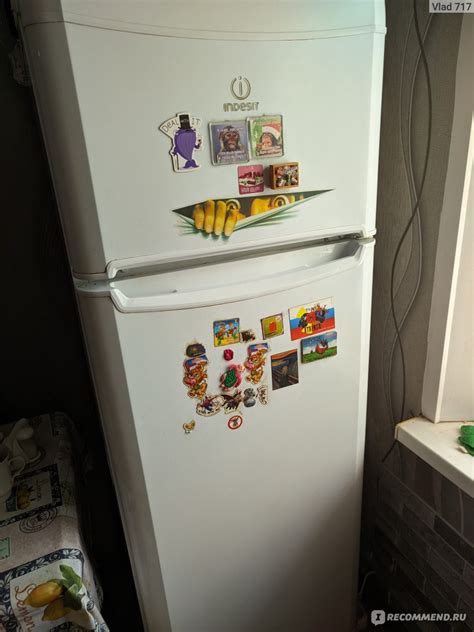 Двухкамерный холодильник с верхней морозильной камерой Indesit TA 16 R ...