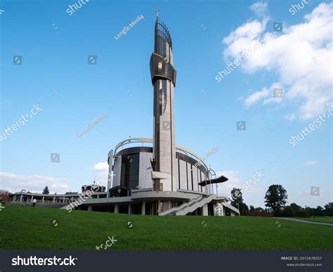 Sanktuarium Bozego Milosierdzia Gambar Foto Stok Vektor