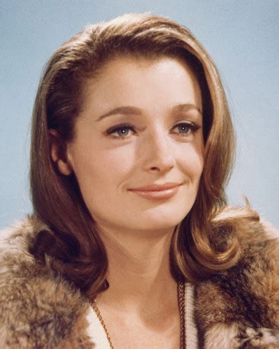 Hot Sexy Diana Muldaur Bikini Pics