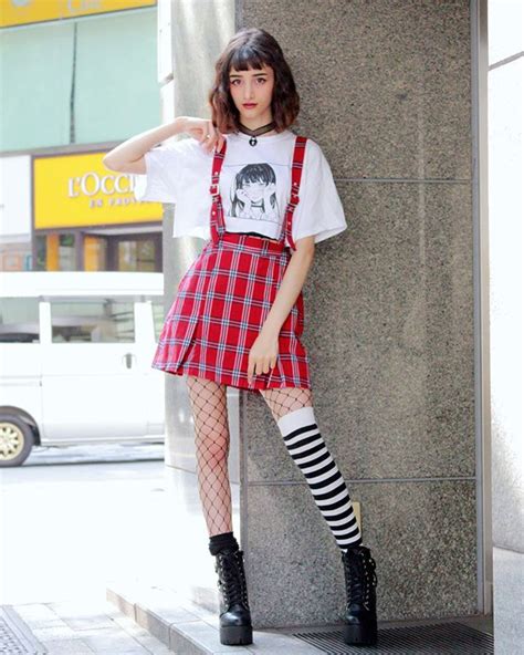 Hot Sexy Mikan Mandarin Bikini Pics