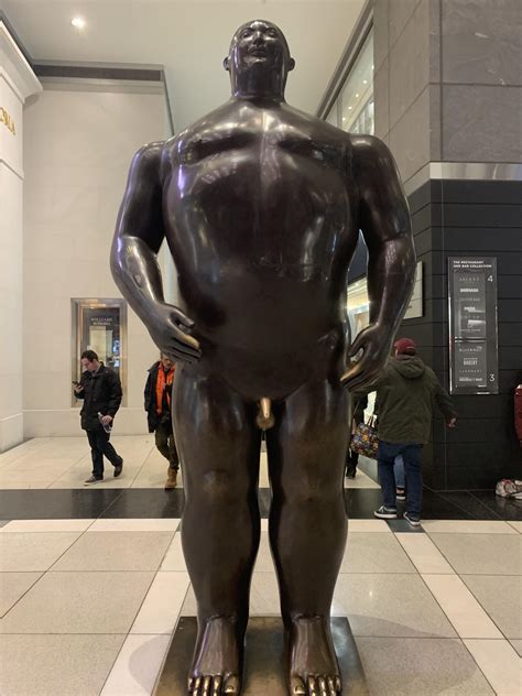 This sculpture at Time Warner Center in NYC : r/Wellworn