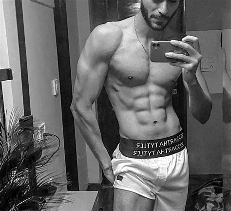 Shirtless Bollywood Men Model Strips For The Gram Hot Hot Hottie