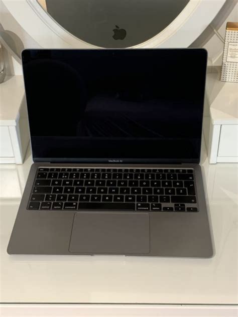 Apple MacBook Air (Retina, 13-inch, 2020) 512GB