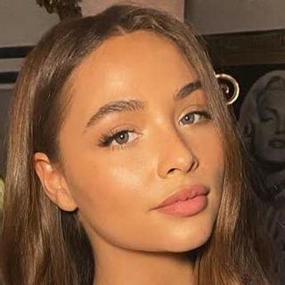 Clo Lloyd Nude Leaked Photos And Videos Wildskirts