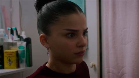 Extracto vídeo de la película HLM Pussy HLM Pussy Clip SensaCine