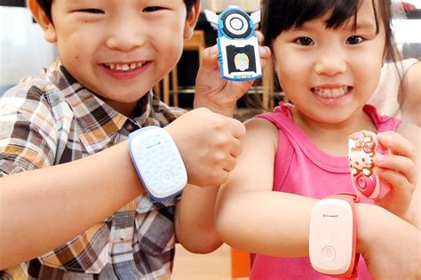 LG's KizON Kid's Tracker Smartwatch With Verizon 3G Stops by FCC