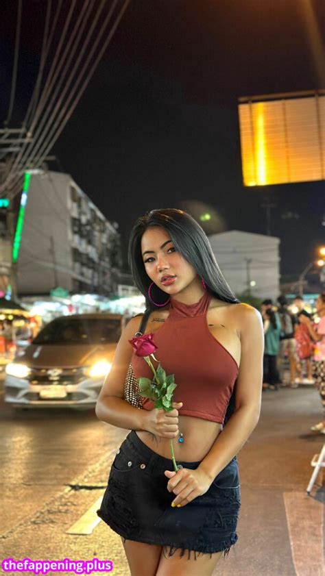 Praew Phatcharin Praewasian Https Phatcharin Ppraew Pp Nude OnlyFans Photo