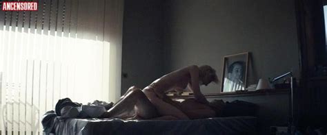 Elizabeth Debicki Nude Pics Page