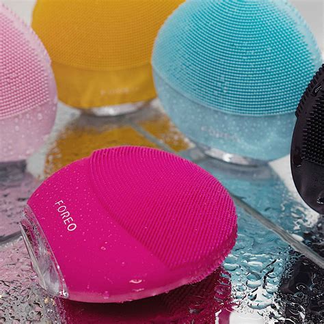 Foreo LUNA Review - Must Read This Before Buying