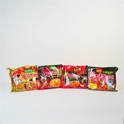 Hot Chicken Ramyun Flavor COREEWA