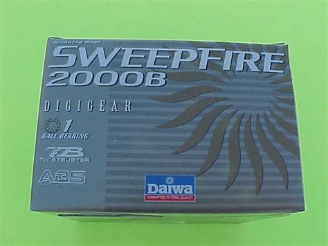 DAIWA SWEEPFIRE 2000B SPINNING REEL, NEW IN THE BOX - Berinson Tackle ...