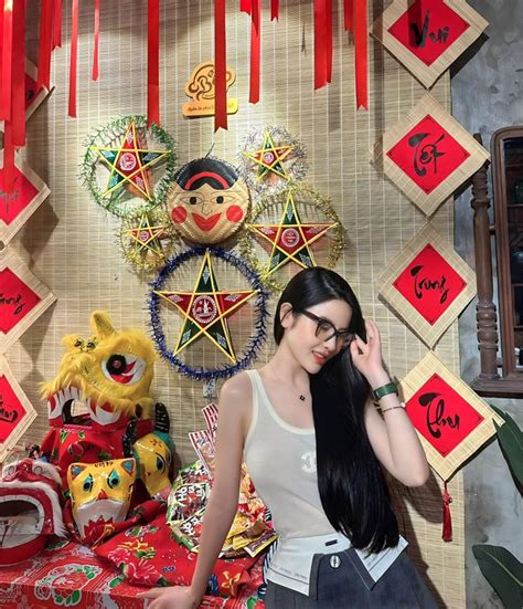 H L Danh T Nh V S P C I Chu N Hot Girl C A Quang H I