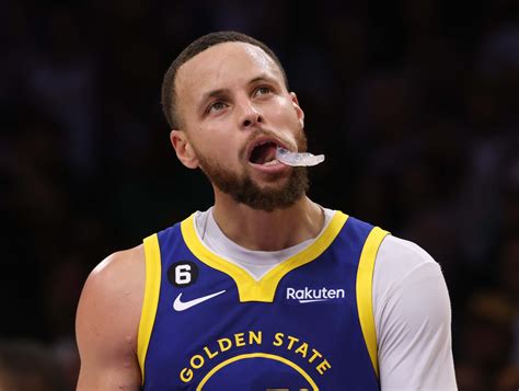 Stephen Curry Shocks Fans With Revelation That He Doesn't Eat This ...