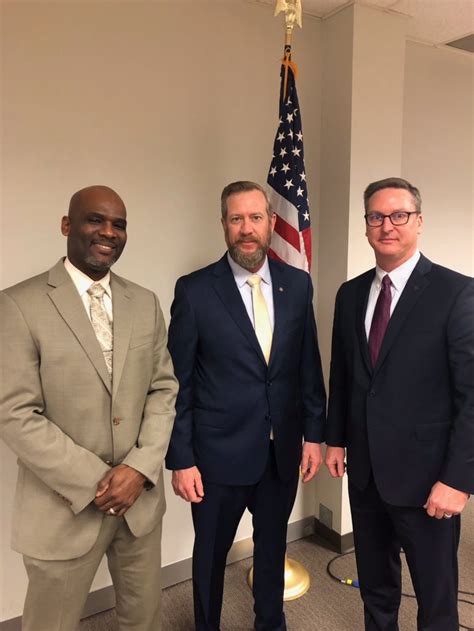 wpafb team works   deliver standout strategic advice