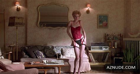 ROMEO IS BLEEDING NUDE SCENES AZNude