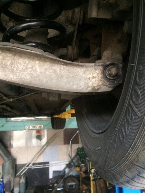 Сайлентблоки задней подвески под замену — Opel Vectra C, 1,6 л, 2007 ...