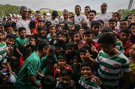 hadiah kemenangan atlet sukan negara wajar dinaikkan kosmo digital