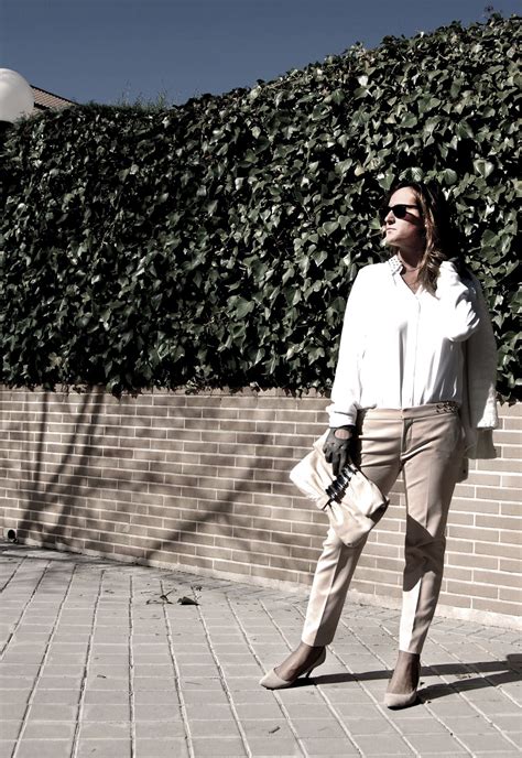 Outfit En NUDE El SIMM Y La Pasarela De Nueva York LIVING BACKSTAGE