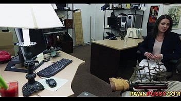 Maman A Besoin De Payer Des Factures XVIDEOS