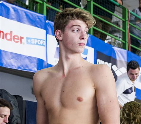 Classify Italian Swimmer Alessandro Miressi