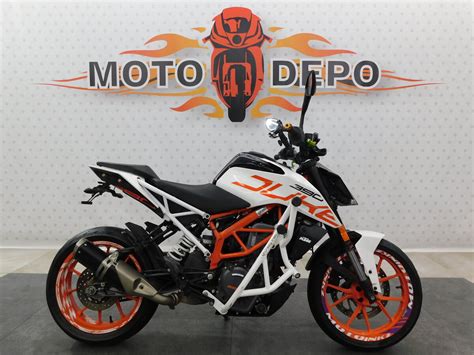 Купить б у KTM 390 Duke инжектор 6 передач во Владивостоке белый naked bike 2020 года на Авто