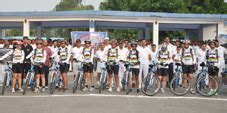 Indian Air Force Women Cycling Expedition Flagged Off Jammu Kashmir