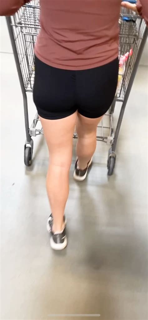 SUPER Tight Blonde Milf Gave Me All The Angles Min Video Spandex Leggings Yoga Pants