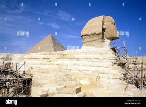 Great Pyramid Of Cheops And The Sphinx Giza Egypt Stock Photo Alamy