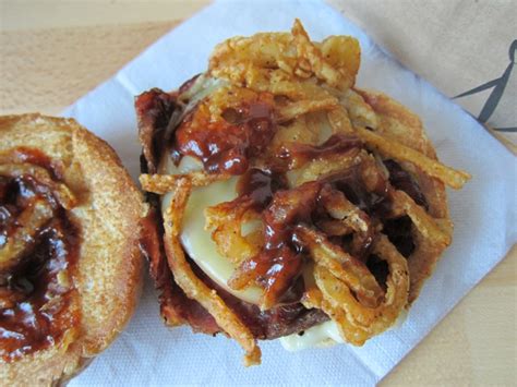 Review Arbys Smokehouse Brisket Sandwich