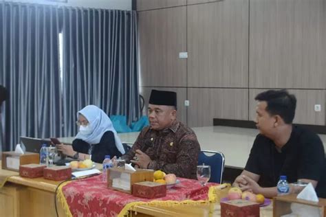 Sekda Muarojambi Buka Kegiatan Pengembangan Kapasitas Usaha Literasi