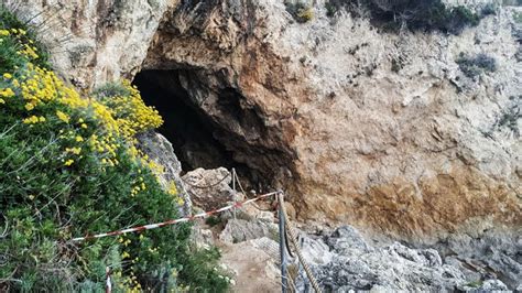 Circeo Trovati Resti Di Un Bambino Di Epoca Romana Nell Antro Della