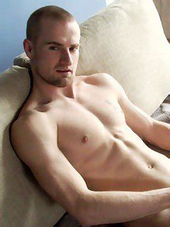 Gay Pornstar Models Page 17