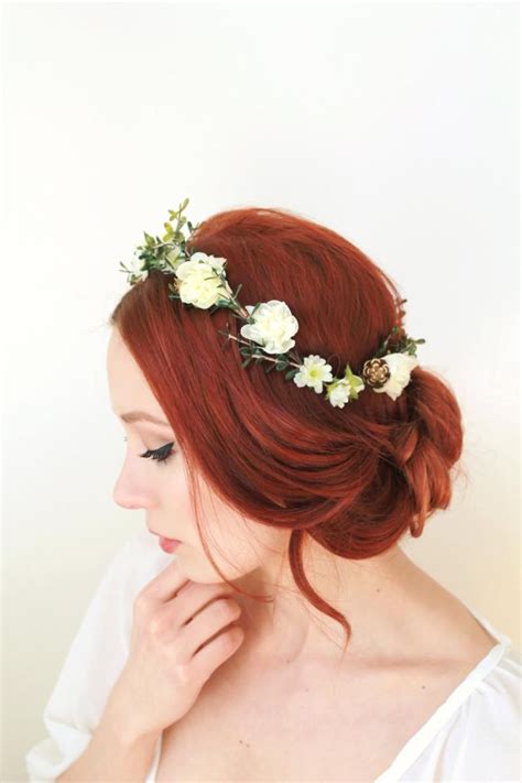 Rustic Wedding Headpiece Bridal Hair Wreath White Flower Etsy In 2020