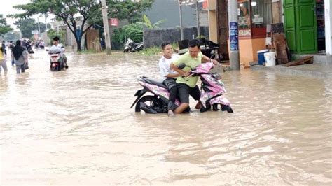 Sembilan Kecamatan Di Kabupaten Bekasi Terdampak Banjir Akibat Hujan