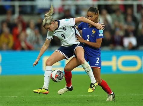 Alessia Russo adds new dimension to England in crucial win over France ...