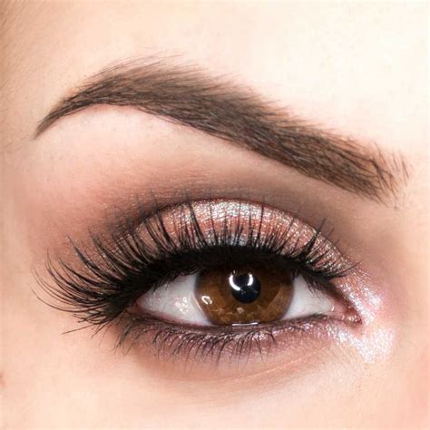 Trucco Nude Semplice E Luminoso Impara A Crearlo Hair Makeup Makeup Makeup Looks