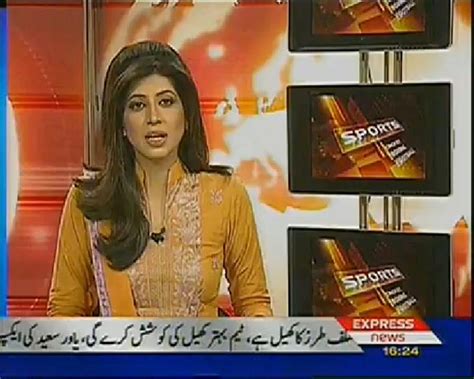 Pakistani Spicy Newsreaders Actresess Mahida Almas Very Hot