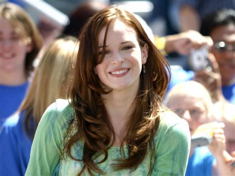 World Celebrity Hot Danielle Panabaker Pictures Sexy Danielle